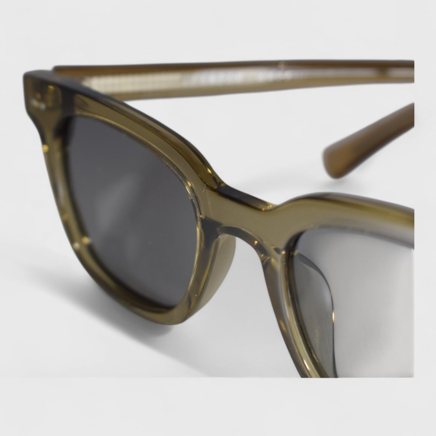 NOAH OLIVE GREEN