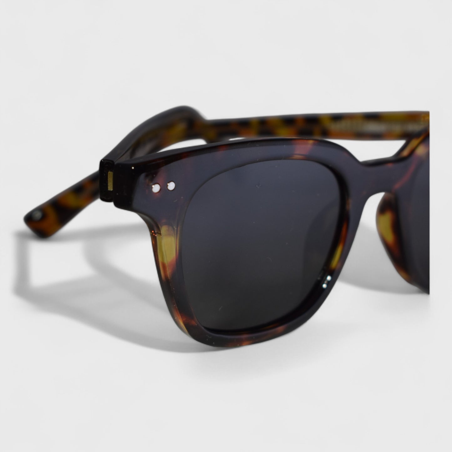 NOAH TORTOISESHELL